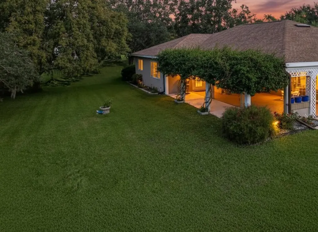 13700 SE 90th Court Summerfield FL 34491