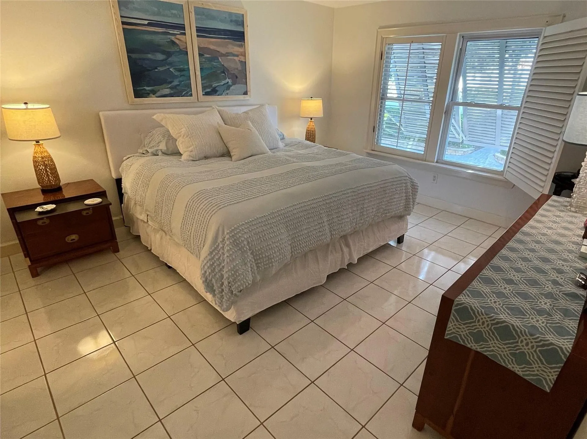6039 E Peppertree Way Sarasota FL 34242