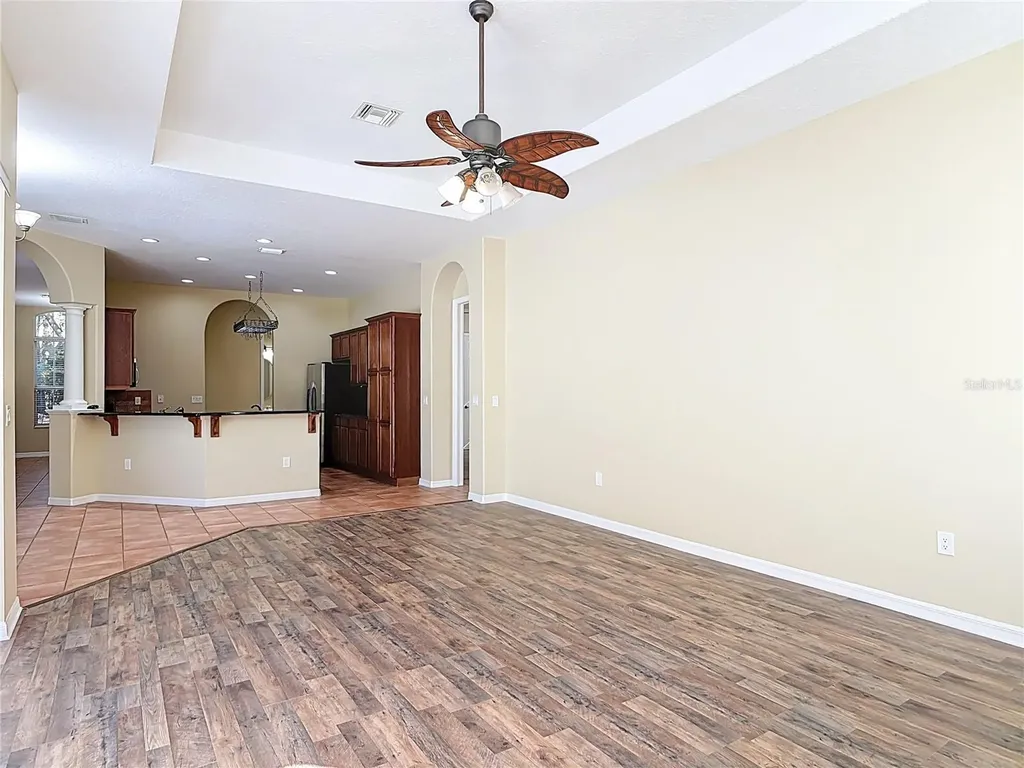 949 Hawk Landing Fruitland Park FL 34731