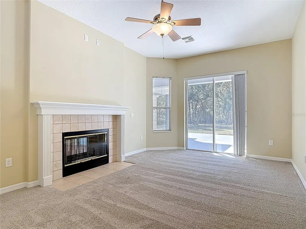 949 Hawk Landing Fruitland Park FL 34731