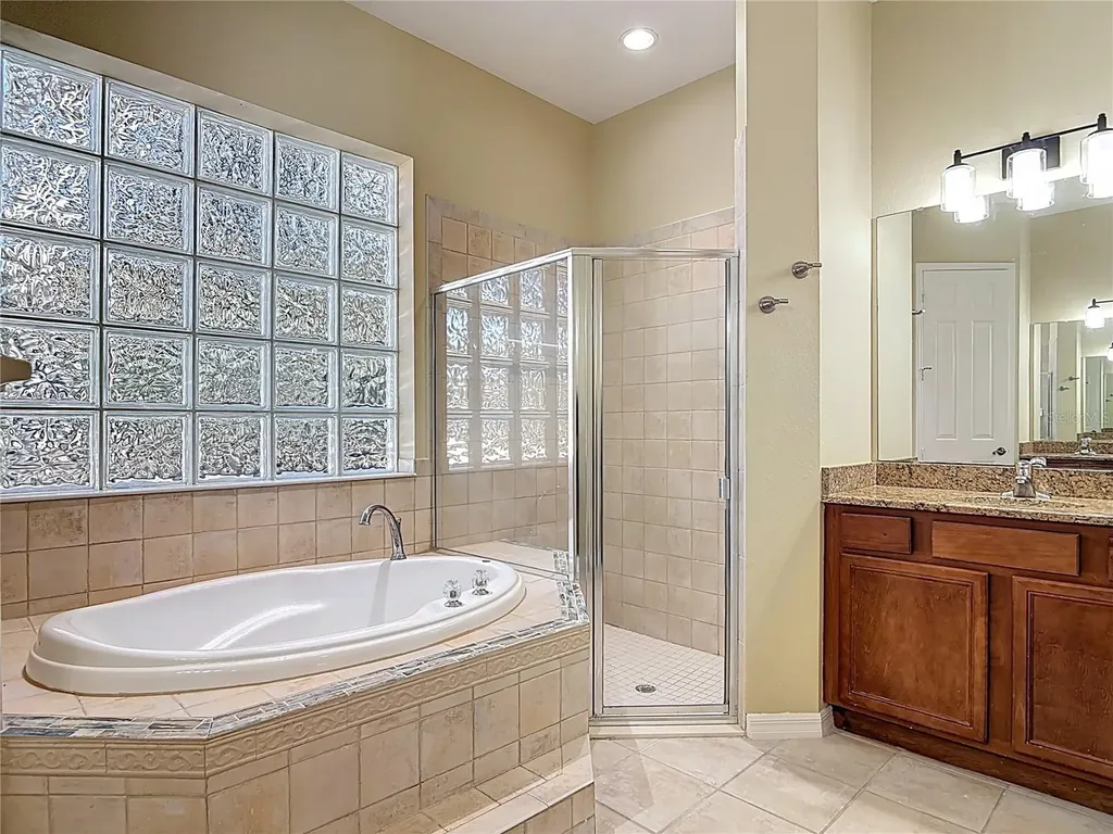 949 Hawk Landing Fruitland Park FL 34731