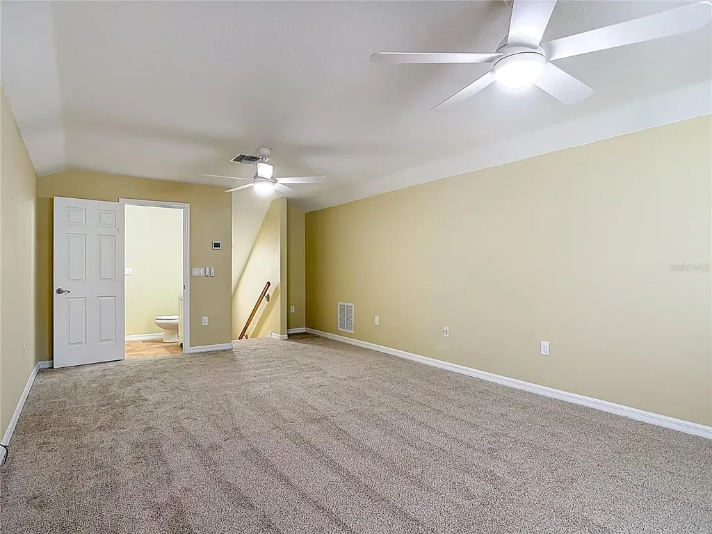 949 Hawk Landing Fruitland Park FL 34731