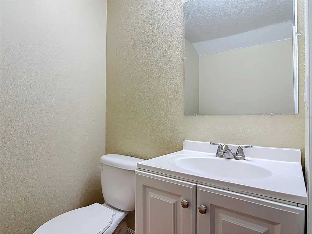 949 Hawk Landing Fruitland Park FL 34731