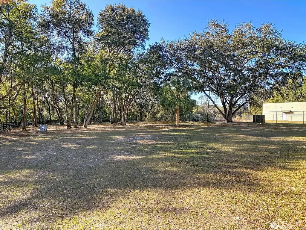 949 Hawk Landing Fruitland Park FL 34731