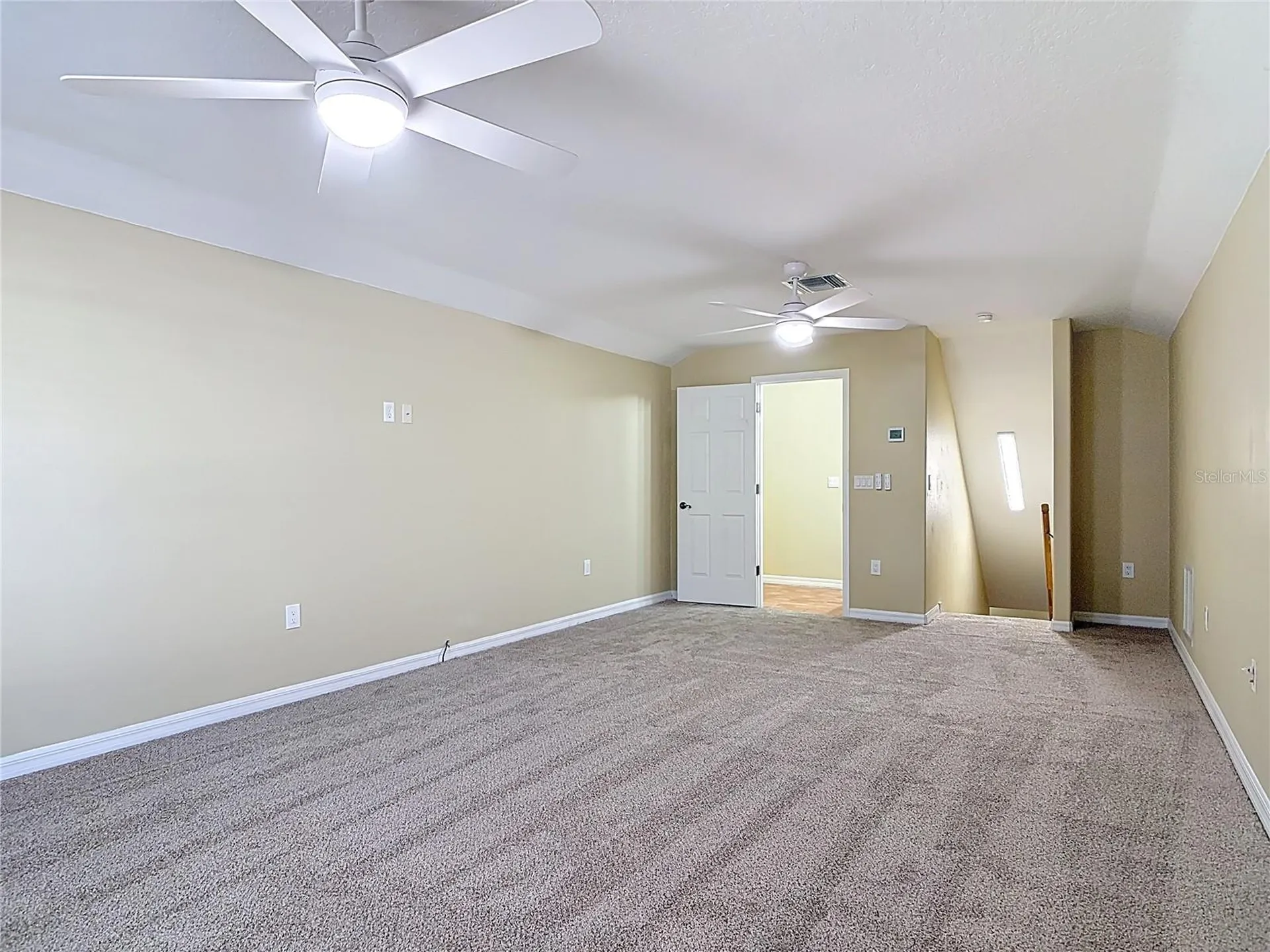 949 Hawk Landing Fruitland Park FL 34731