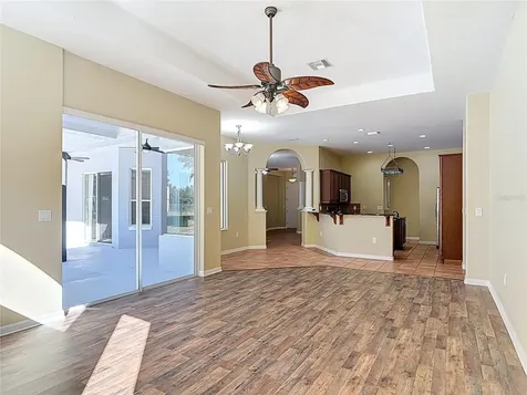 949 Hawk Landing Fruitland Park FL 34731