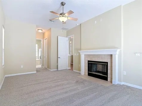 949 Hawk Landing Fruitland Park FL 34731