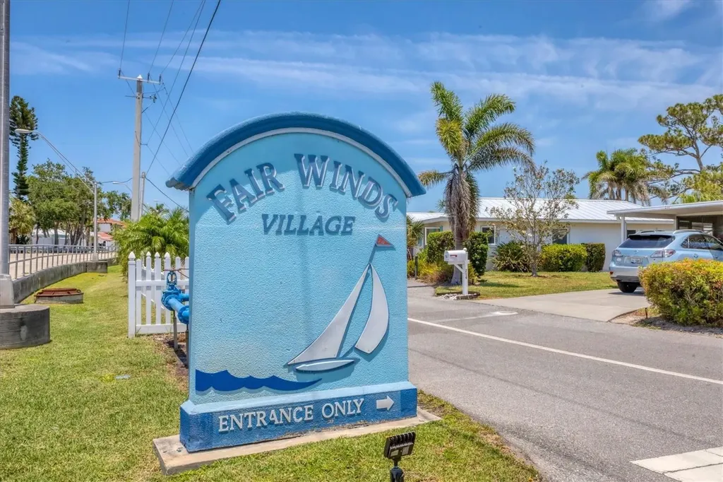 621 Fair Winds Drive Nokomis FL 34275