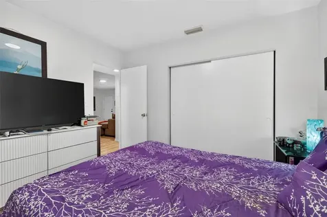 4273 Elkcam Boulevard SE St Petersburg FL 33705