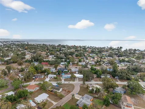 4273 Elkcam Boulevard SE St Petersburg FL 33705