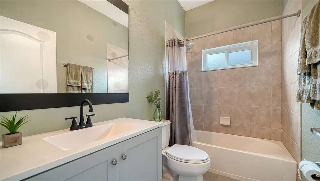 523 Grand Preserve Cove Bradenton FL 34212