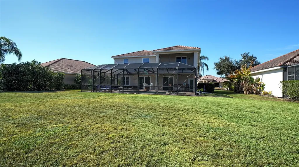 523 Grand Preserve Cove Bradenton FL 34212