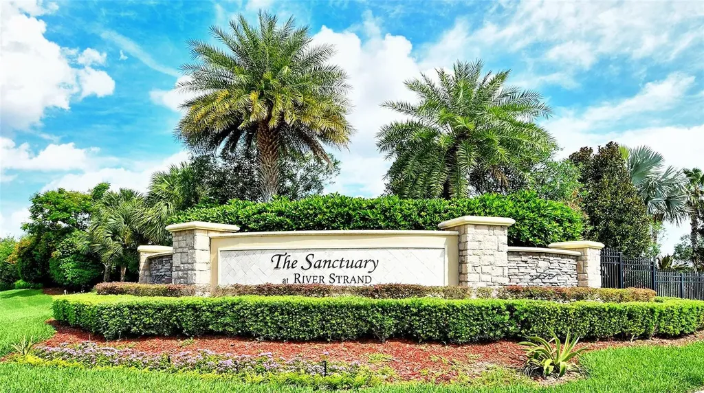 523 Grand Preserve Cove Bradenton FL 34212