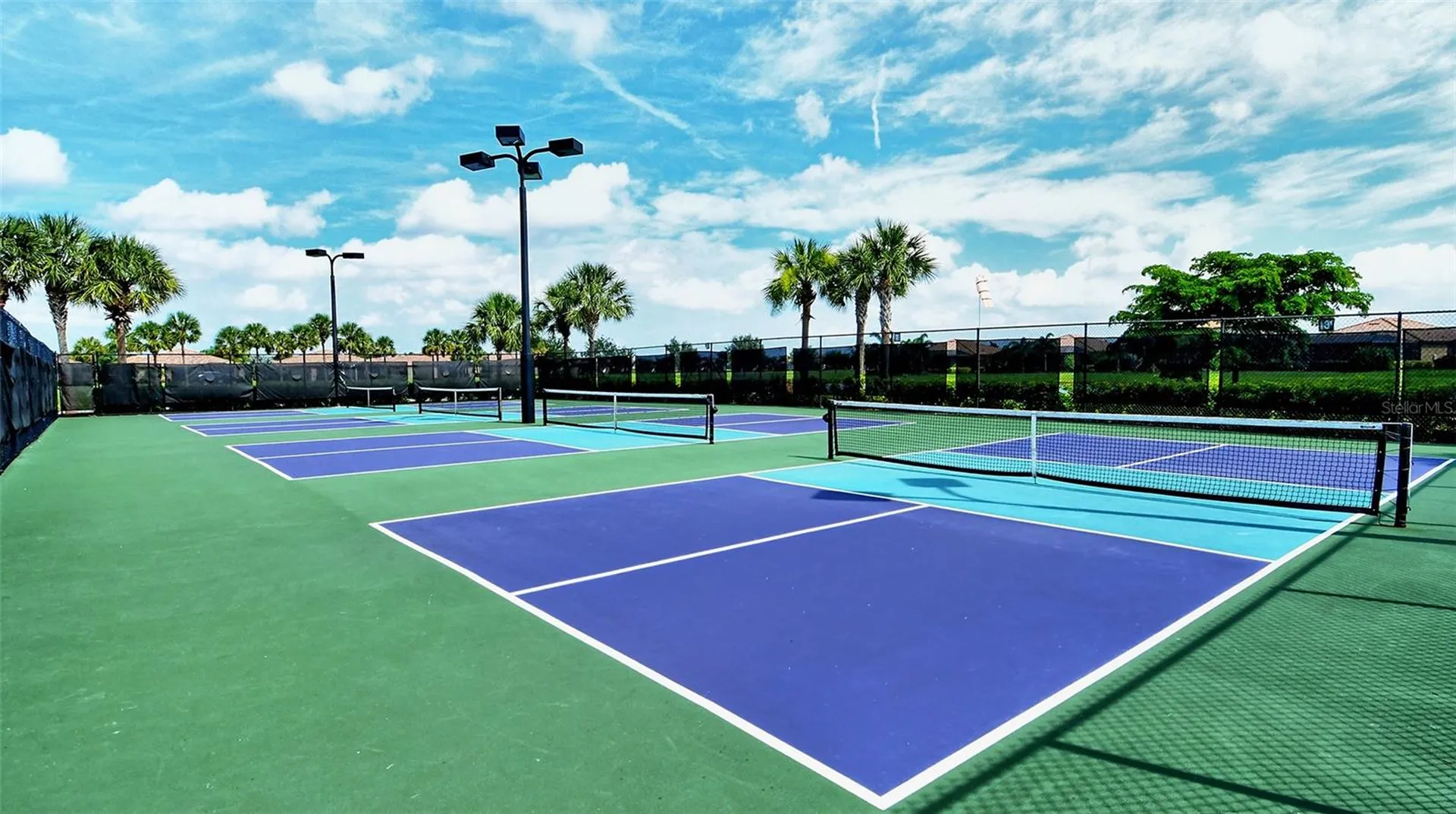 523 Grand Preserve Cove Bradenton FL 34212