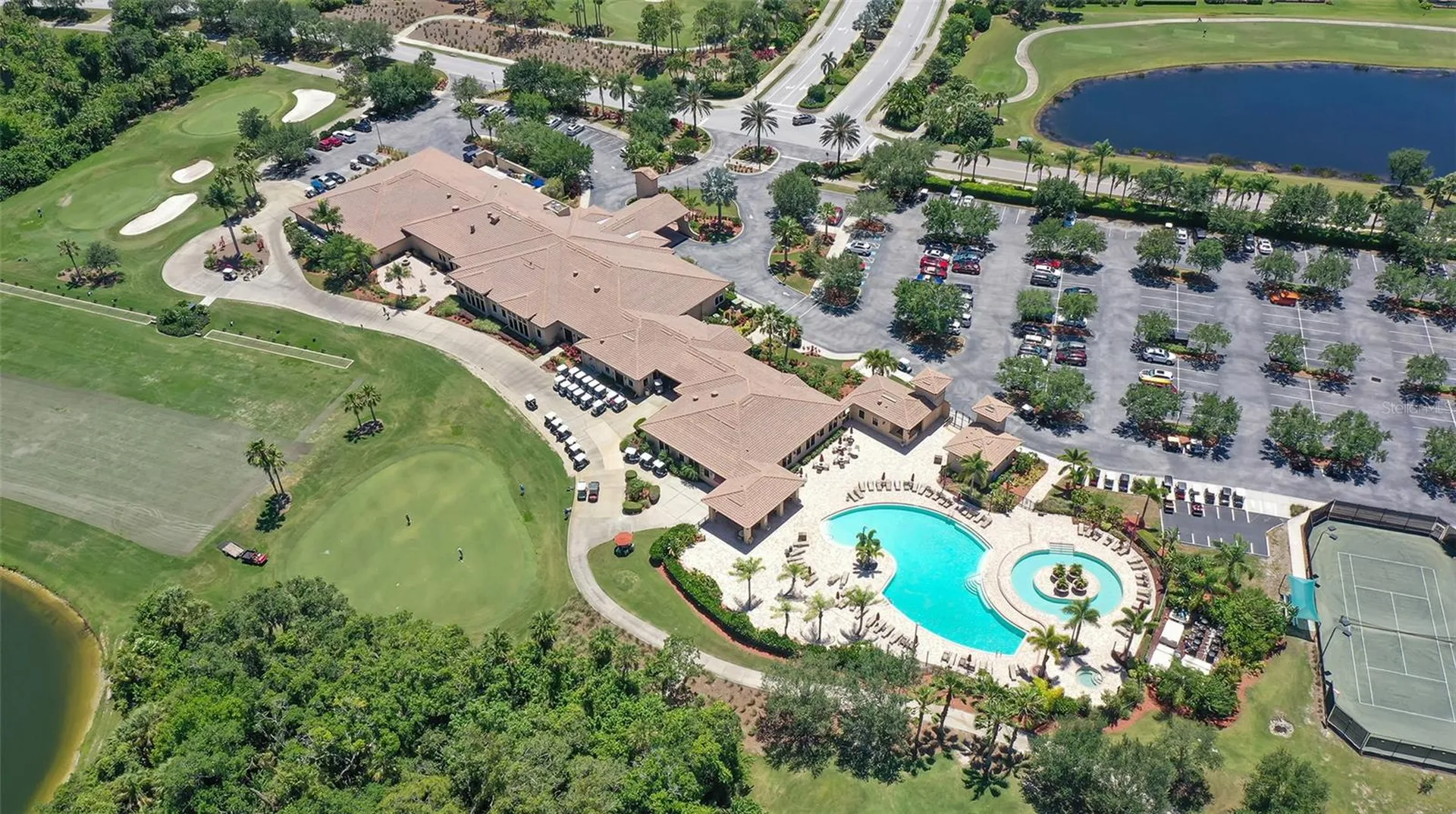 523 Grand Preserve Cove Bradenton FL 34212