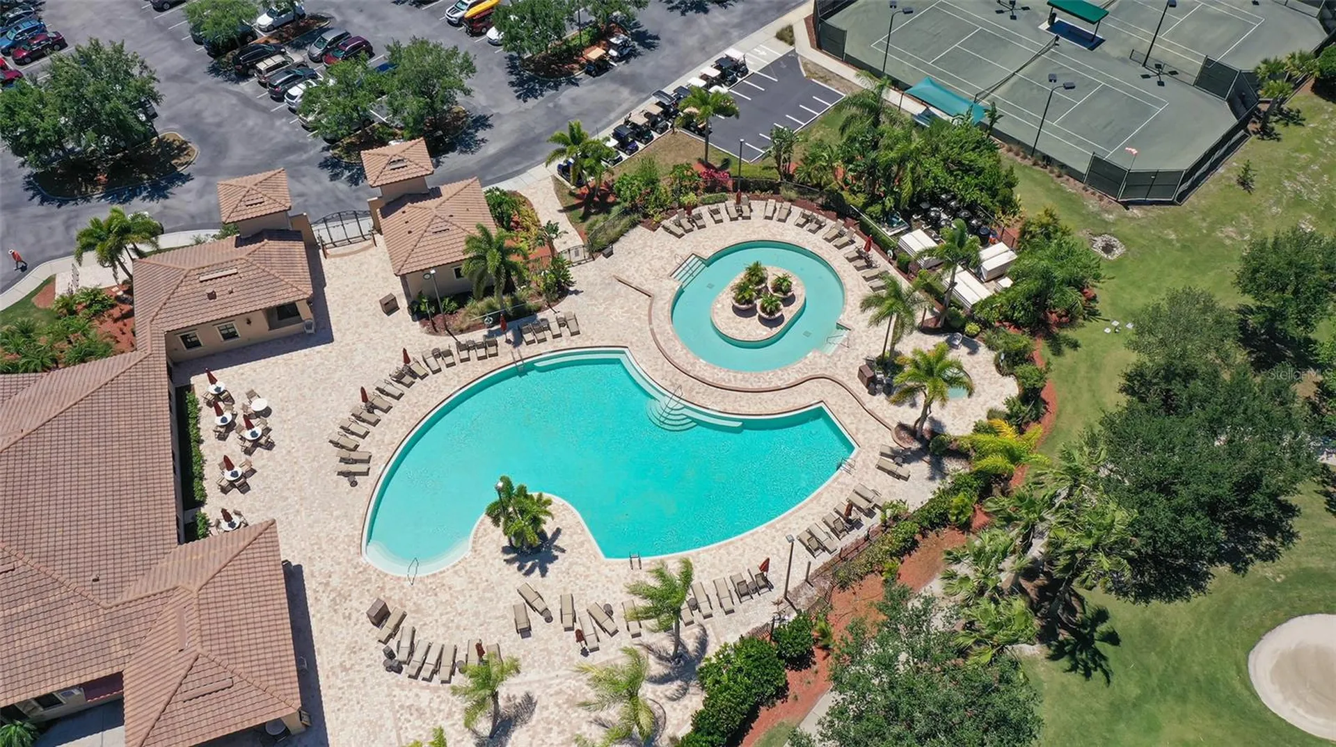523 Grand Preserve Cove Bradenton FL 34212