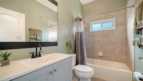 523 Grand Preserve Cove Bradenton FL 34212