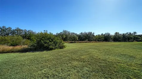 523 Grand Preserve Cove Bradenton FL 34212