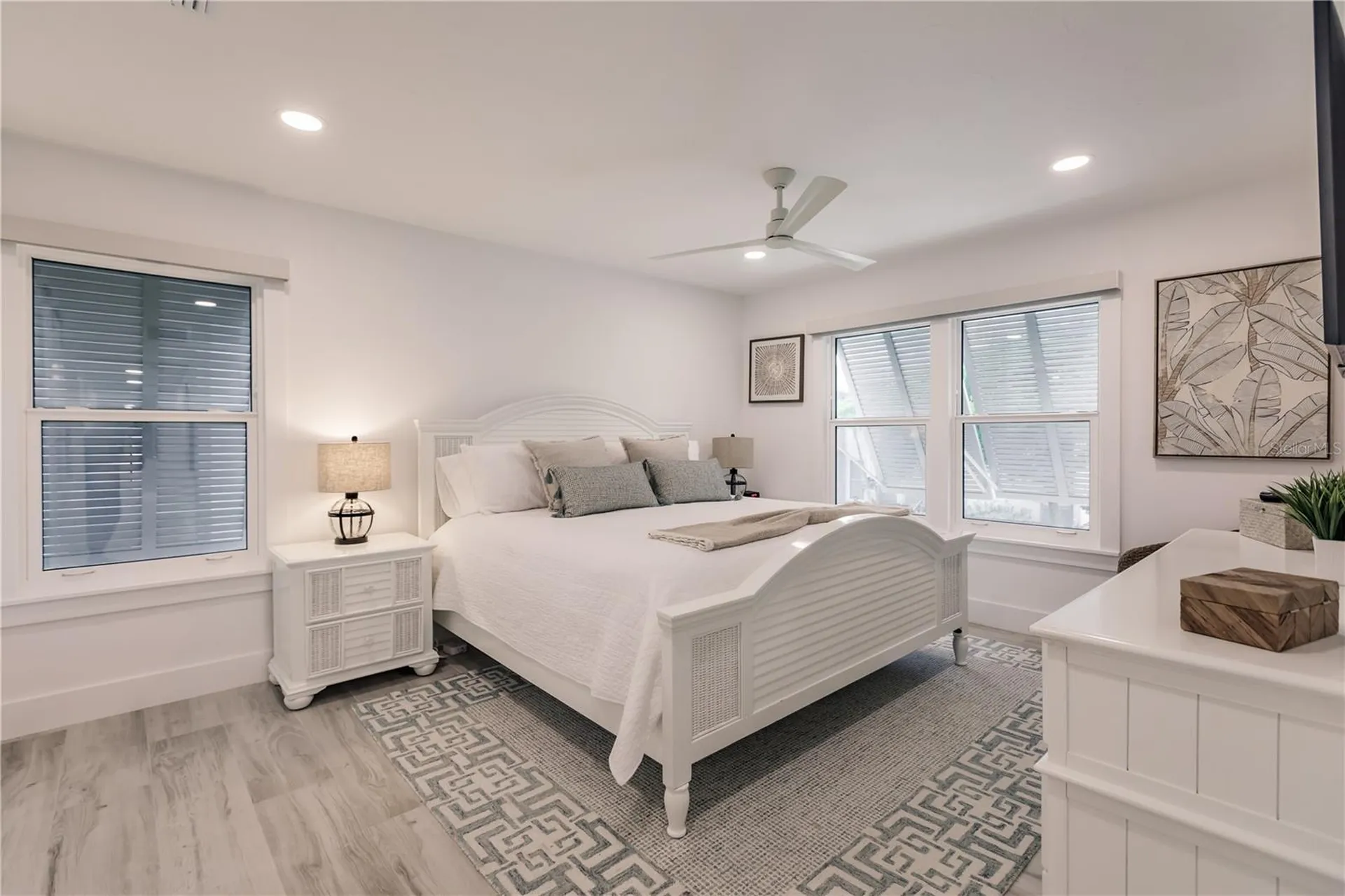 6042 W Peppertree Way Sarasota FL 34242