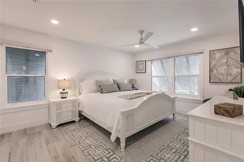 6042 W Peppertree Way Sarasota FL 34242