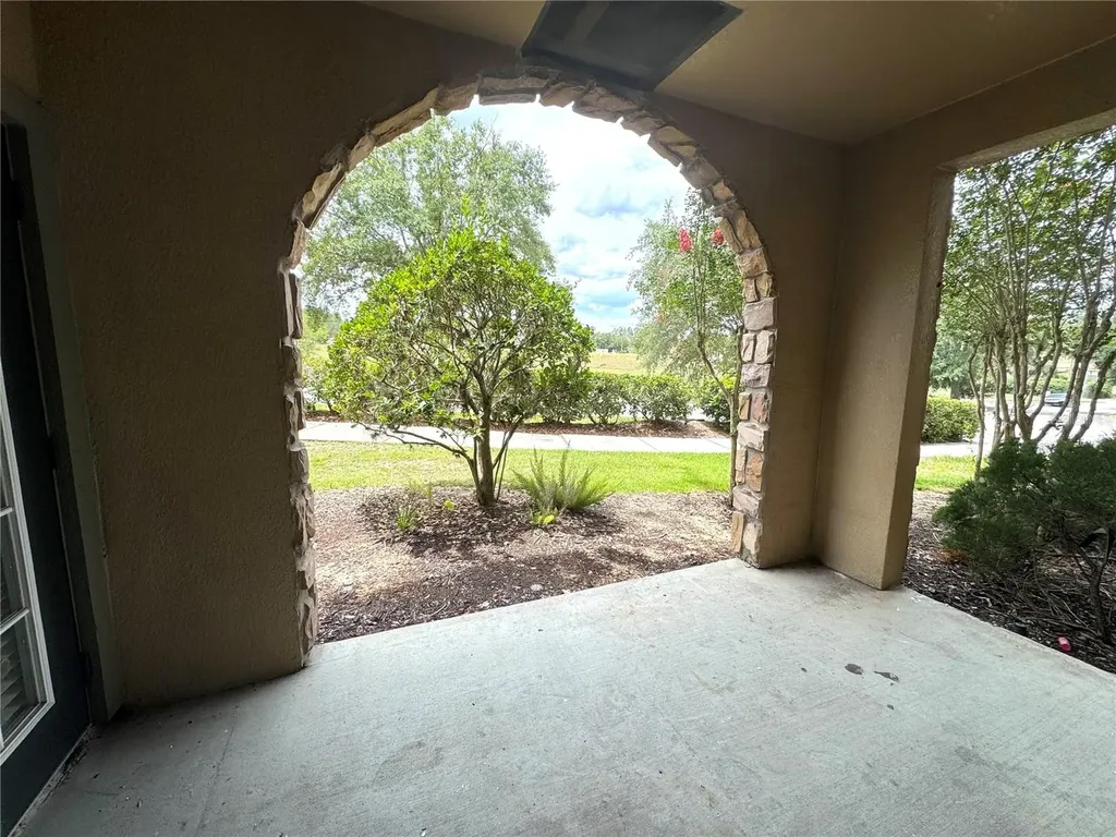 909 Charo Parkway Davenport FL 33897