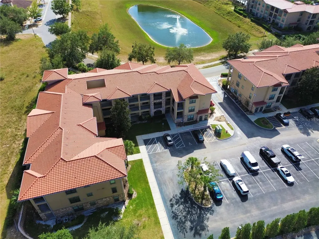 909 Charo Parkway Davenport FL 33897