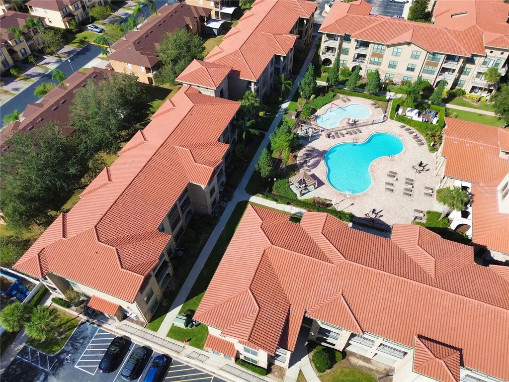 909 Charo Parkway Davenport FL 33897