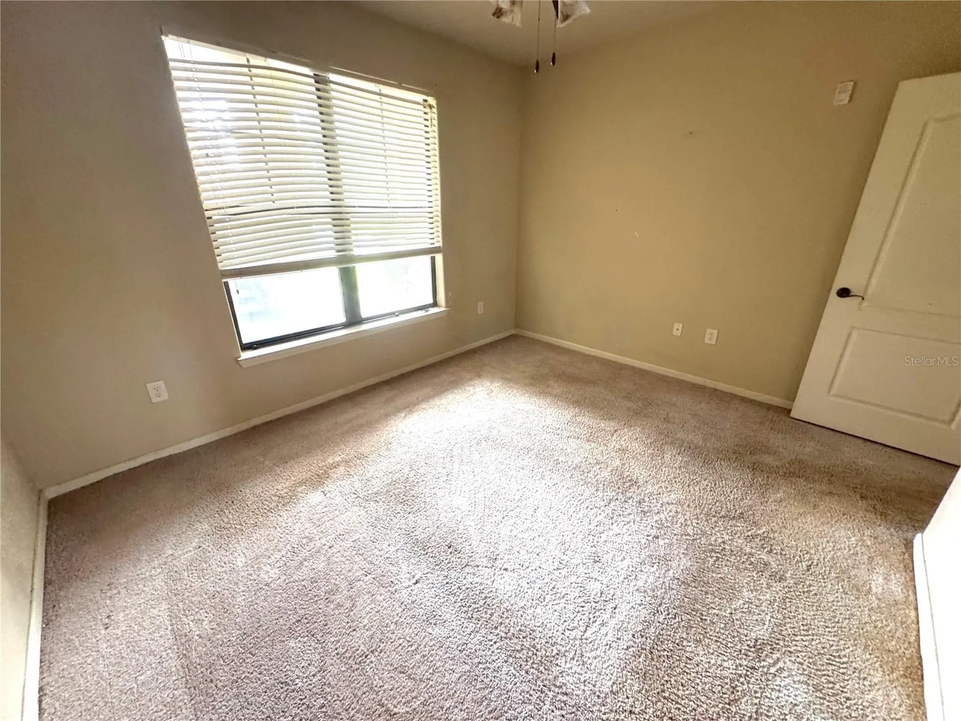 909 Charo Parkway Davenport FL 33897