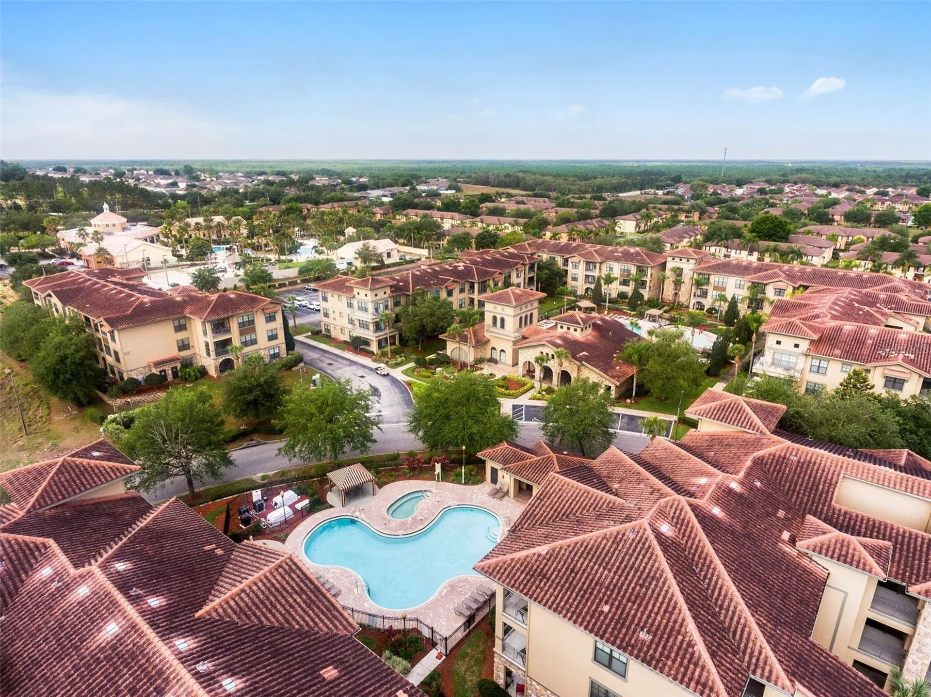 909 Charo Parkway Davenport FL 33897