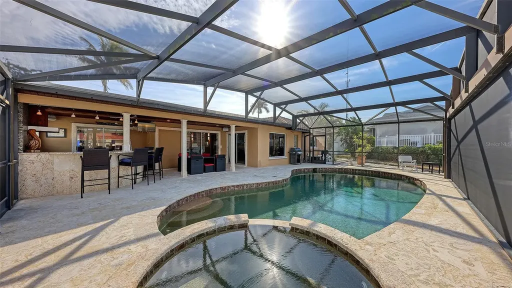 4216 Plumosa Street W Bradenton FL 34210