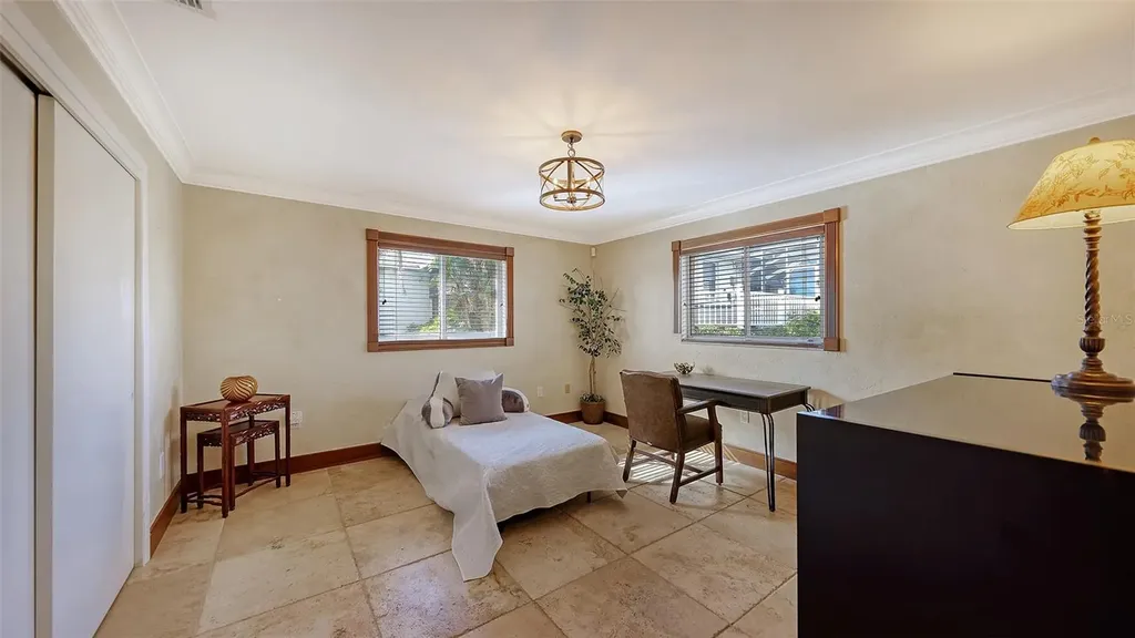 4216 Plumosa Street W Bradenton FL 34210