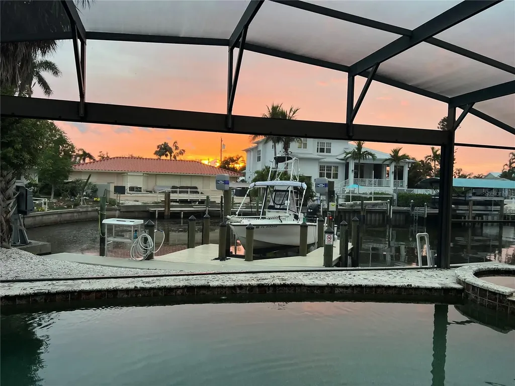 4216 Plumosa Street W Bradenton FL 34210