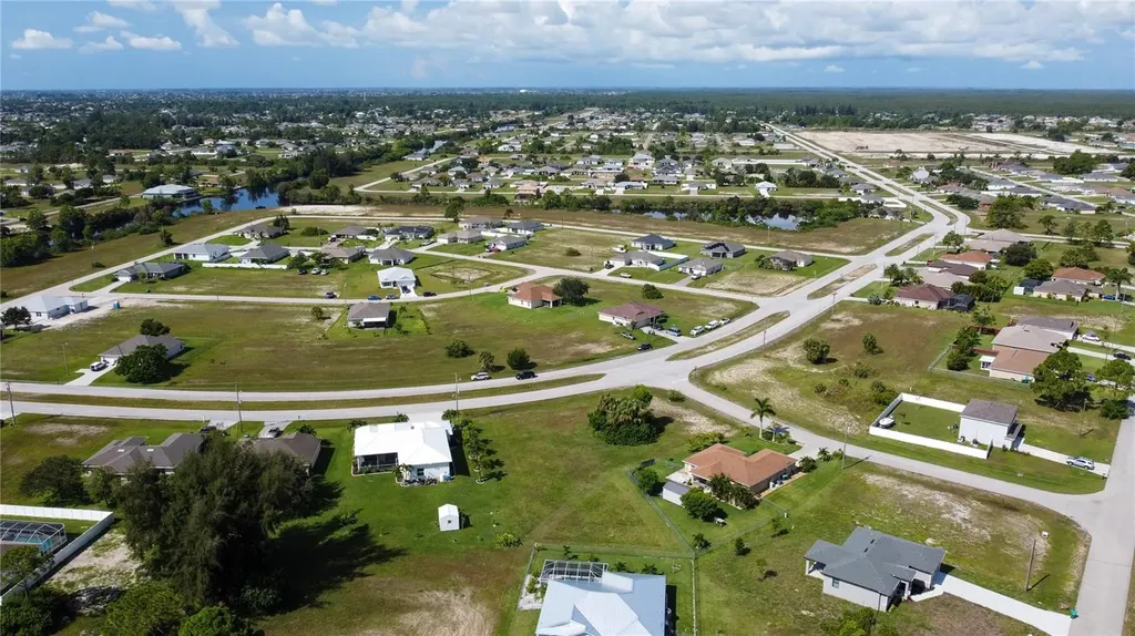 4239 E Gator Circle Cape Coral FL 33909