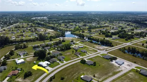 4239 E Gator Circle Cape Coral FL 33909