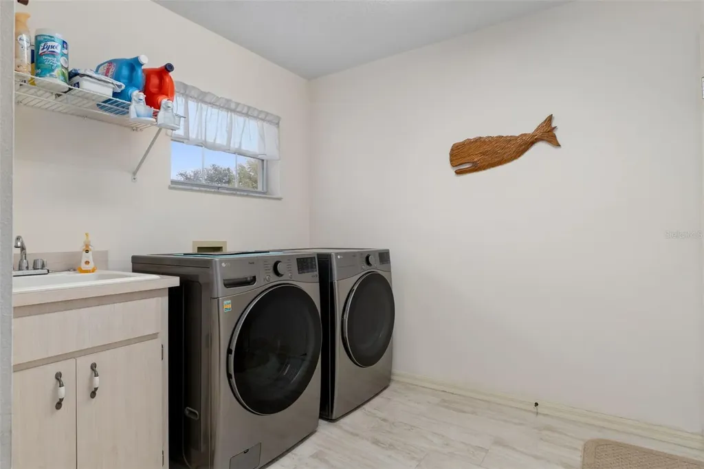 31 W Byrsonima Loop Homosassa FL 34446