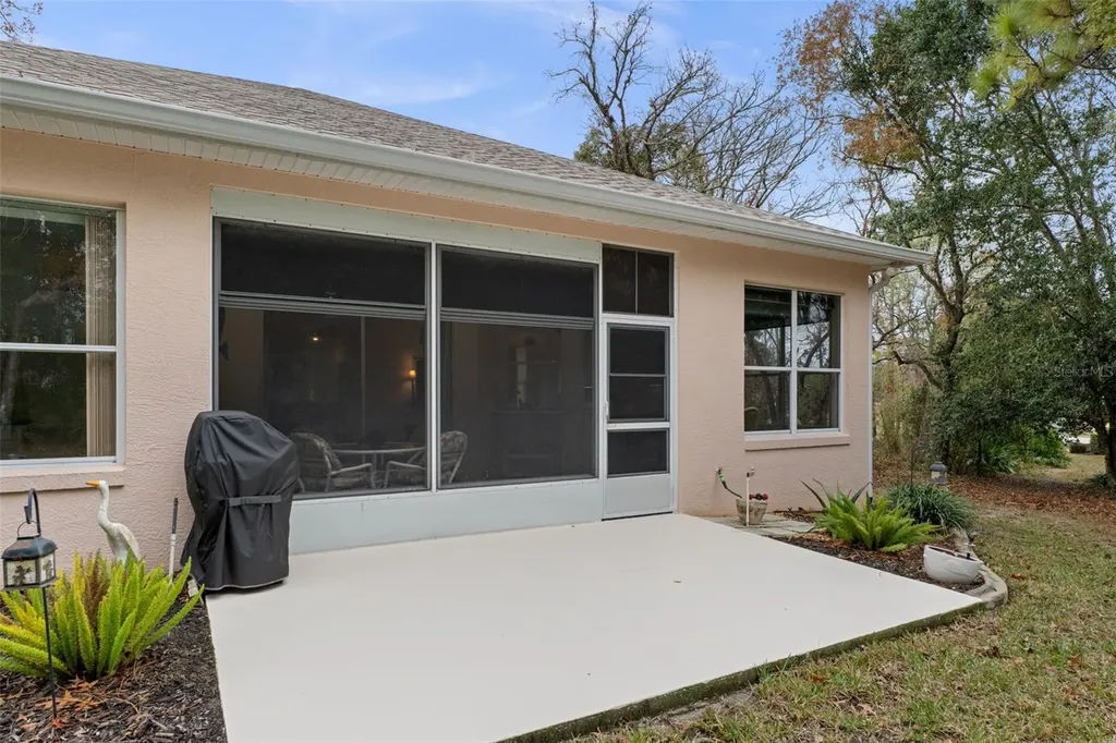 31 W Byrsonima Loop Homosassa FL 34446
