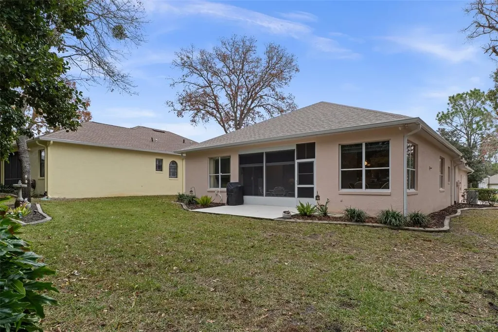 31 W Byrsonima Loop Homosassa FL 34446