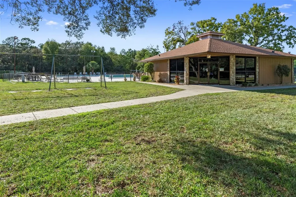 31 W Byrsonima Loop Homosassa FL 34446