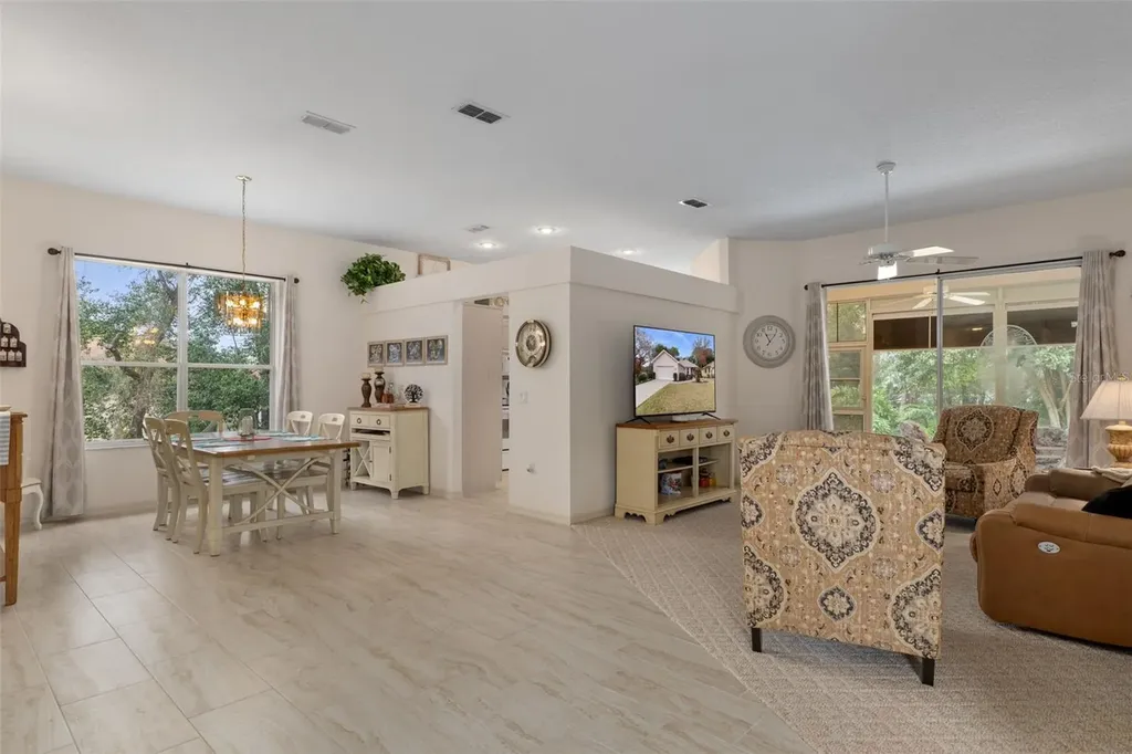 31 W Byrsonima Loop Homosassa FL 34446