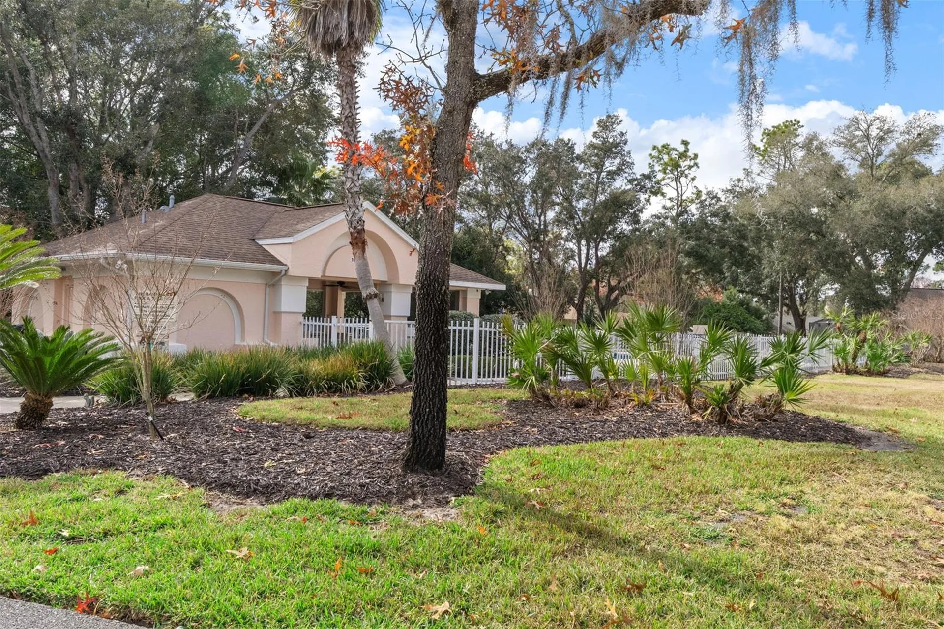 31 W Byrsonima Loop Homosassa FL 34446