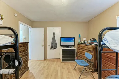 1205 44th Avenue E Bradenton FL 34203