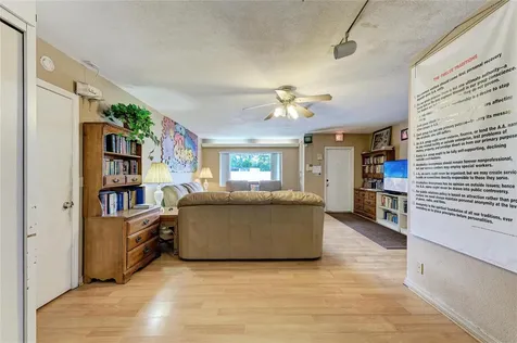 1205 44th Avenue E Bradenton FL 34203