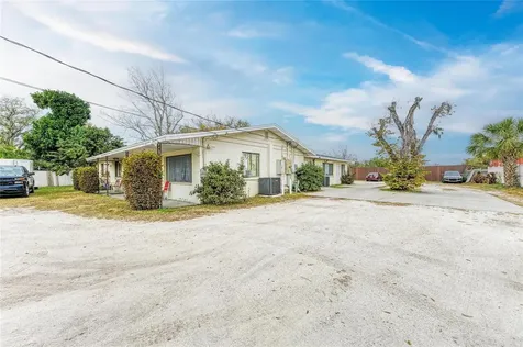 1205 44th Avenue E Bradenton FL 34203