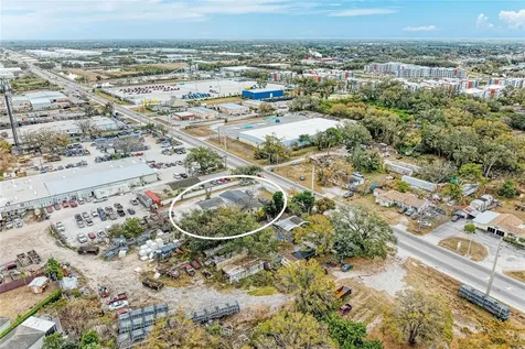 1205 44th Avenue E Bradenton FL 34203