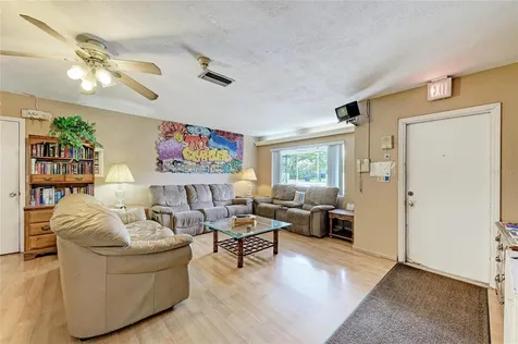 1205 44th Avenue E Bradenton FL 34203