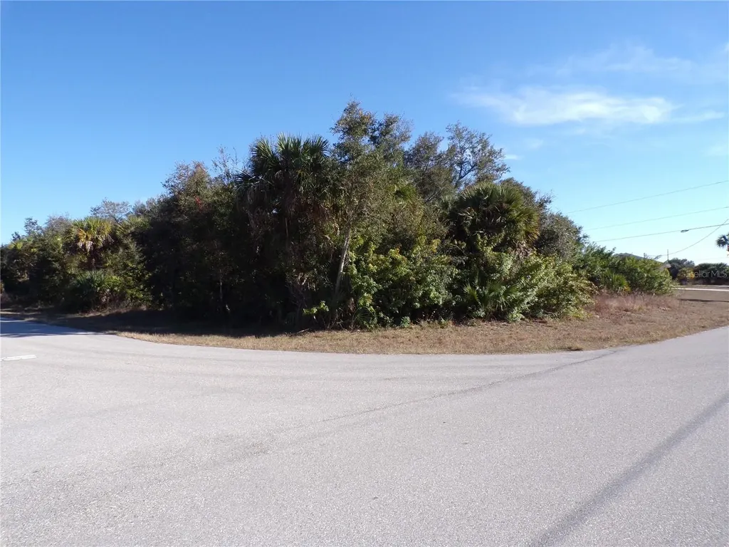 20019 Arnold Avenue Port Charlotte FL 33954