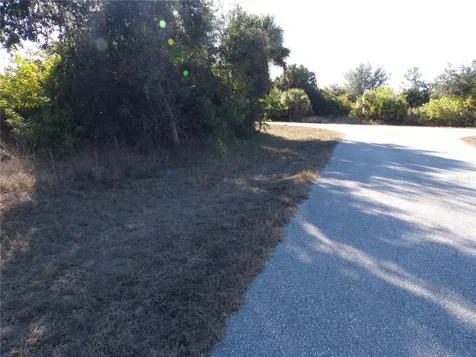 20019 Arnold Avenue Port Charlotte FL 33954