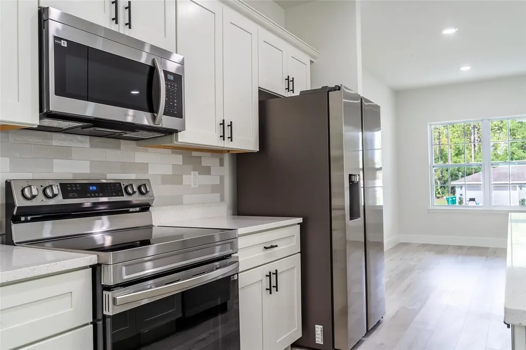 10955 N Dragonis Drive Citrus Springs FL 34433