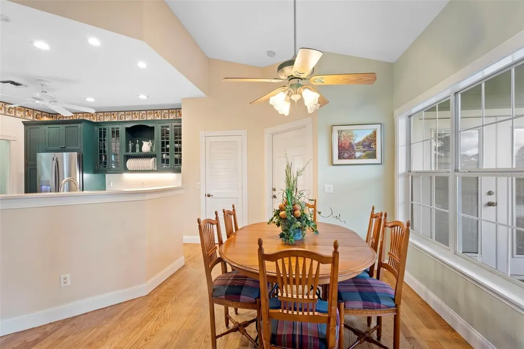 42554 Maggie Jones Road Paisley FL 32767