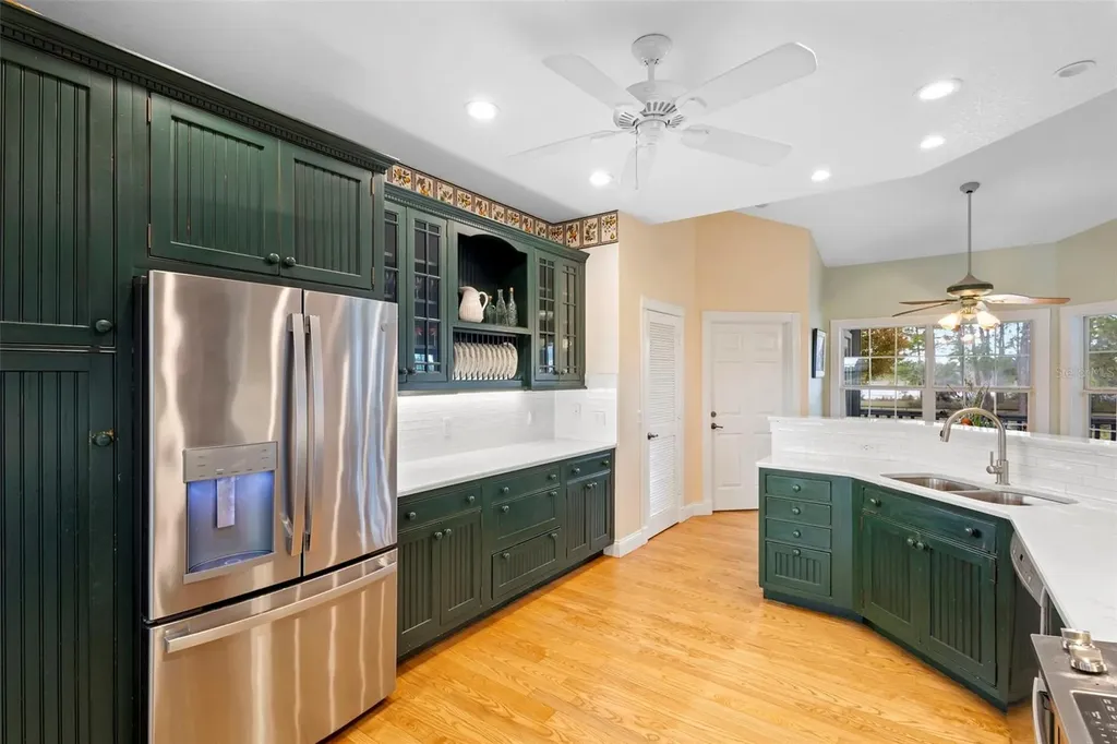 42554 Maggie Jones Road Paisley FL 32767